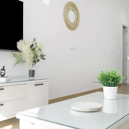 Apartament Calderon *